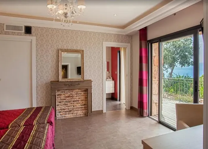 Villa Moderne Avec Piscine Privee A - 95 M² *