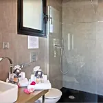 Вилла Moderne Avec Piscine Privee A - 95 M²