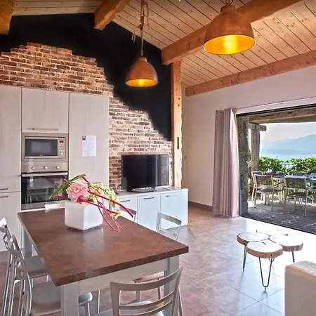 Villa moderne avec piscine privée à Olmeto - 95 m² * Olmeto (Corsica)