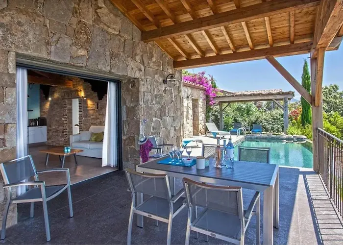 Villa Moderne Avec Piscine Privee A Olmeto - 95 M²